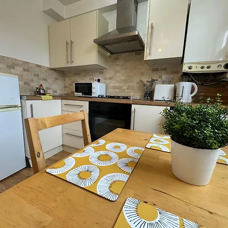 Beautiful 1 Bedroom Flat In Fulham